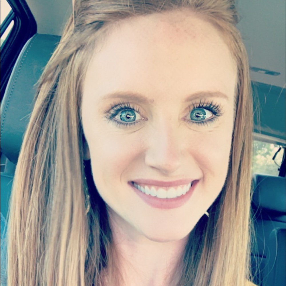 Meet your Posher, Laci